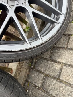 5x112 R20 Rotiform RSE 8,5J ET45 235/30/20 - 13