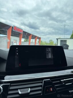 BMW 540i X-drive 250KW M-Paket CZ - 13