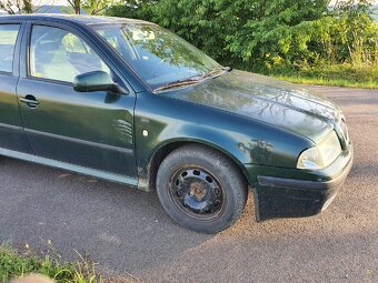 Škoda Octavia I 1.6 SR 74 kW 2001 • benzín • STK 5/2026 - 13