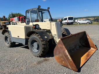 TEREX TELELIFT MANIPULÁTOR IDEÁLNÍ DO MENŠÍCH PROSTORŮ - 13