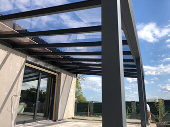 Hliníková pergola, garážové stání, altán - 13