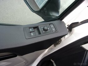 Transporter 2,0 TDI 8 míst - 13