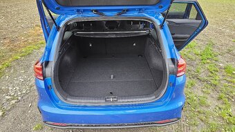 Kia Cee´d, KIA Ceed SW CD 1,5 T-GDi GPF TOP, 118kW , 2024 - 13