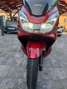 Honda PCX 125 2016 - 13