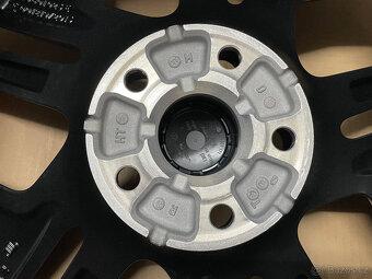 VW PASSAT B9, B8 LETNÍ ALU YORK 235/45/18 94W SEAL INSIDE - 13