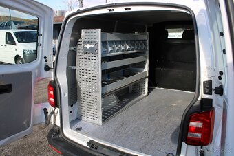 Volkswagen Transporter 2,0TSi 110KW, KLIMA, STK 10/2026, r.v - 13