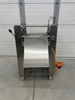 Stahovačka kůží MAJA Skinny II - 13