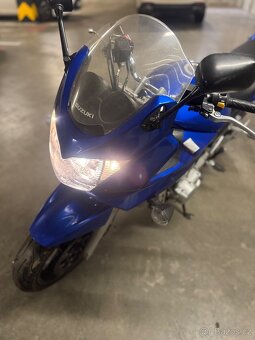 Suzuki bandit S 650 - 13