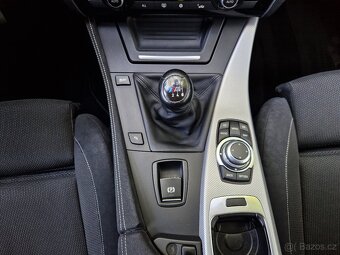 BMW 528i-F11- M-PAKET-MANUÁL-190KW-84TIS.KM-6-VÁLEC-TOP STAV - 13