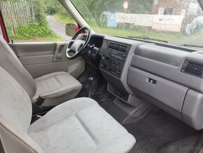 Volkswagen Caravelle 2.5 DTi  7.míst  Nová cena - 13