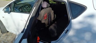 Prodám Opel Astra J  2014 - 13