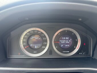 Volvo XC70 D5 AWD 136kw - 13