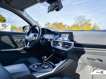 BMW 330e xDrive Sport Line G21 Touring 215 kW | DPH, TAŽNÉ - 13