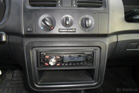Škoda Fabia 2. 1.4i 16V/63kW, r. 4/2011, Servisní kniha - 13