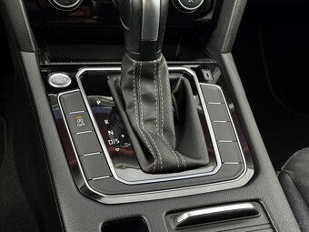 Volkswagen Arteon R-Line 2.0 TSi 140kW DSG - 2020,ČR, kamera - 13
