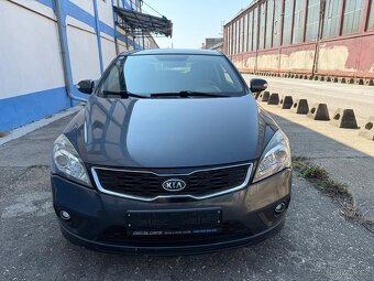 Kia Pro Ceed 1.6 CRDI, Facelift, Klima,Serviska. - 13