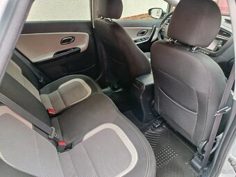 Kia Ceed 1.6 CRDI 100 Kw Automat Skvělý Stav (PLNÁ VÝBAVA) - 13