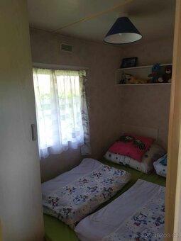 Mobilheim včetně dřevěné konstrukce a střechy - 13