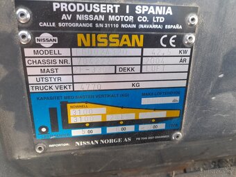 Vzv nissan - 13