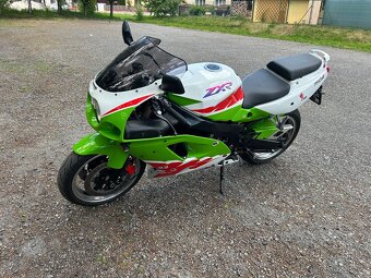 Kawasaki ZXR 750 L 1994 po renovaci - 13