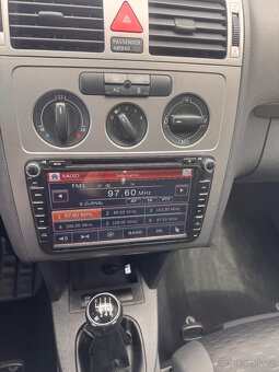 VW Touran 1.4 TSI 103kw 12/2009 WEBASTO - 13