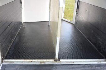 Přepravník HUMBAUR XANTHOS AERO - 13