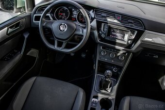 Volkswagen Touran 1.6 TDI SCR BMT Trendline - 13