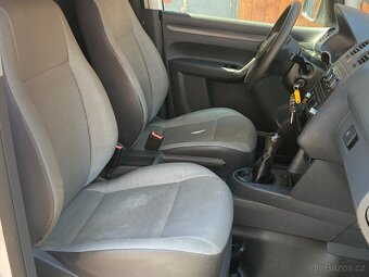 VOLKSWAGEN CADDY MAXI 1,6TDi VAN webasto,tažné,nové brzdy - 13