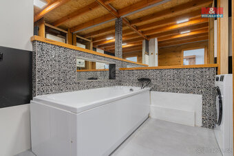 Prodej bytu 3+1, 132 m², Vyskytná nad Jihlavou - 13
