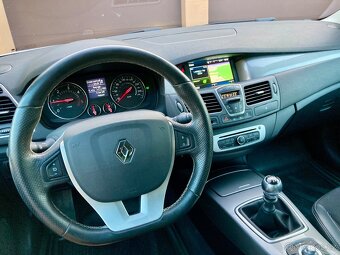 RENAULT LAGUNA III 2.0dci, 2015, ČR, R-Link, LIMITED, FACEL. - 13