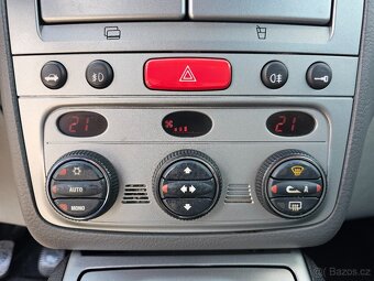 ALFA ROMEO GT 2004 3.2 V6 177kW BUSSO,MANUÁL,TEMPOMAT - 13