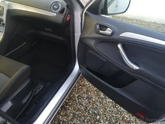 Ford S-Max 2.0 TDCi 103 kW 7.Míst. Facelift - 13
