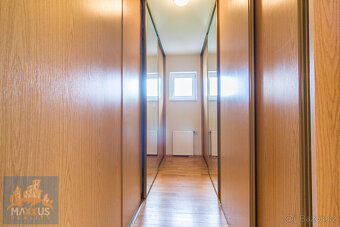 Pronájem luxusního rodinného domu 7+kk (360 m2), Praha 6 - N - 13