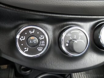 Toyota Yaris 1.0VVT-i Klima, Kamera, Nové v ČR - 13