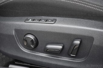 Škoda Superb 2.0 TDI 147kW STYLE DPH ČR 1.MAJITEL - 13