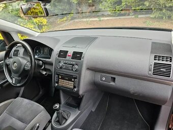 VW Touran 2.0 TDI 103W,1.Majitel,Highline,Xenon,Serviska. - 13