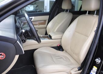 Jaguar XF 2.2 I4D SPORTBRAKE - 13