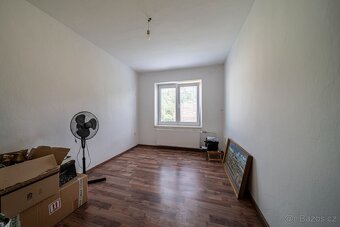 RD 4+1, ul. Pivovarská, Jarošov, UH, pozemek 221m2 - 13