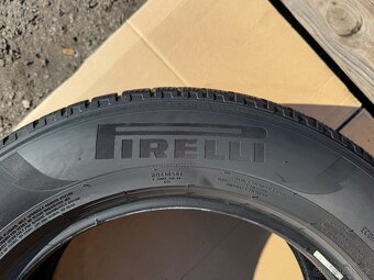 Zimní pneu 215/65/17 Pirelli Scorpion Winter - 13