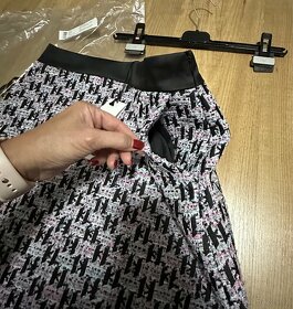 Nová sukně Karl Lagerfeld - 13