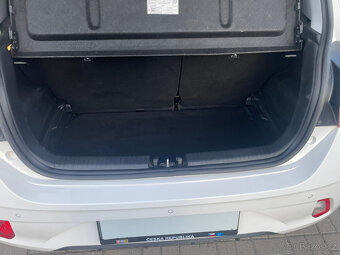 Hyundai i10 ,1,0i, 49 kW,Smart - 13