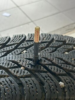 Subaru Outback zimní sada kol NOKIAN 225/65/R17 - 13