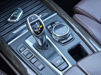 BMW X5 xDrive 30d 190kW M-paket TAŽNÉ PANO KŮŽE HEAD UP DPH - 13