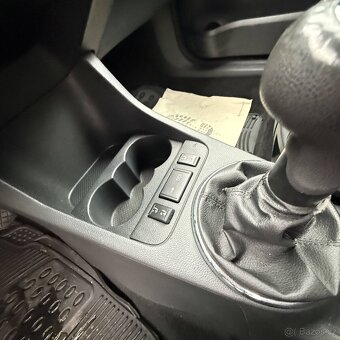 Škoda Roomster, 1.6 TDI 66kW TAŽNÉ, KLIMA Ojeté, 3/2011, 234 - 13