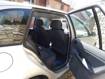Škoda Fabia kombi 1.4i 16V,55kW - 13