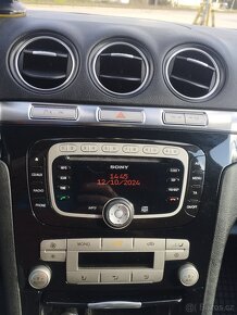 Ford Galaxi - 13