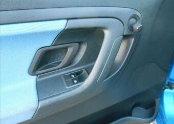 Škoda Roomster 1,2 i 12V HTP 51 kW benzín - 13