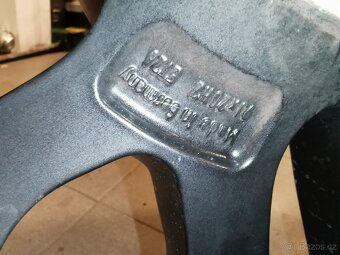 Originální alu kola na Porsche Macan zimní 20" - 13