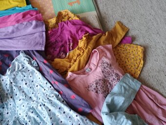 Dívčí oblečení vel. 104 - 13