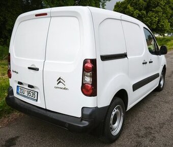 Citroen Berlingo 1.6 HDi, rok 2016, po servise za 27tis.Kč - 13